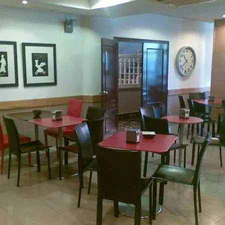 Hotel Arcea Villaviciosa 